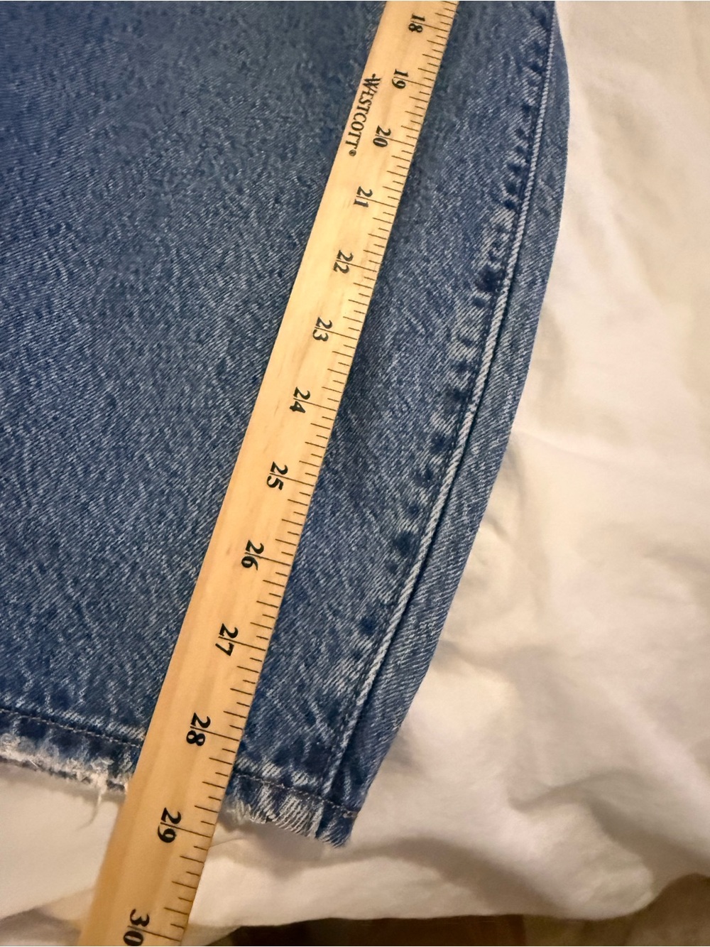 Levi’s Classic Wide-Leg Balloon Blue Denim Jeans EUC 0781 - Picture 2 of 9